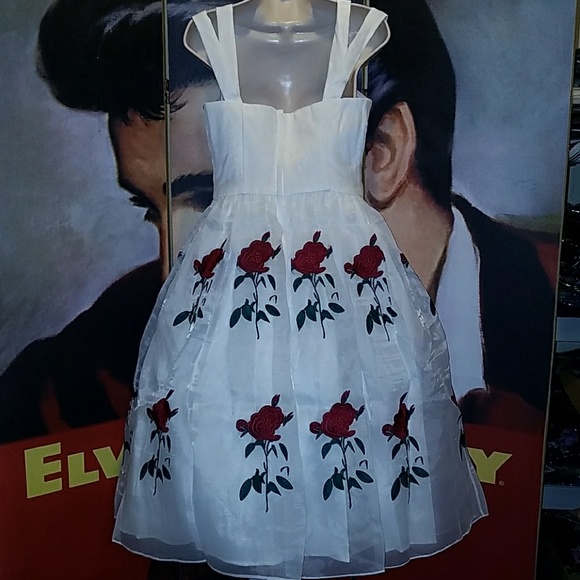 Tatyana Bella Taffeta 1950's Pinup Cocktail Dress w Large Embroidered Red Roses - Picture 8 of 8